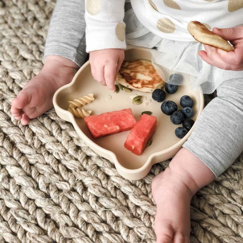 Kids Bear-Themed Silicone Baby Tableware